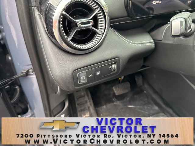 New 2026 Chevrolet Blazer EV LT image 15