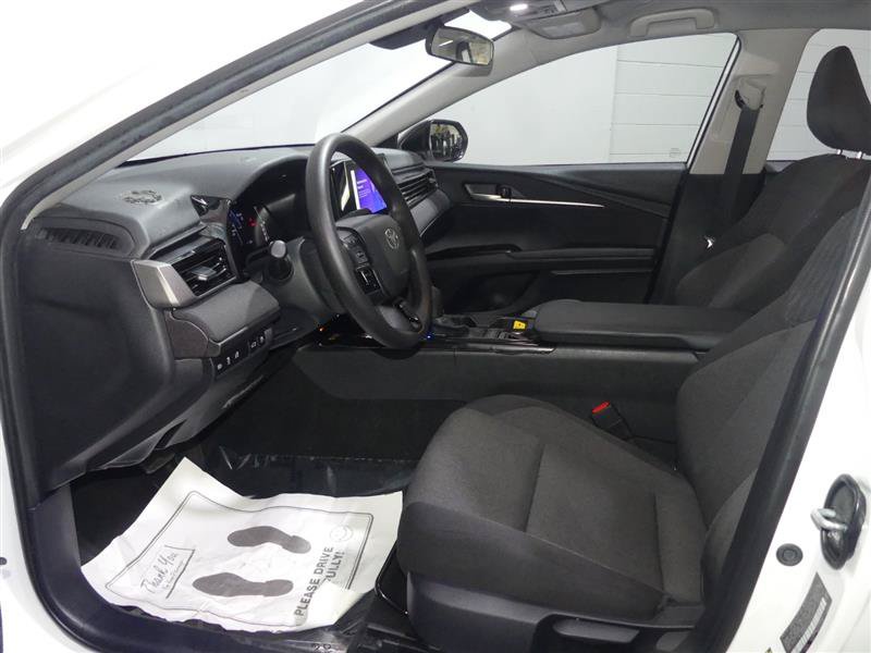 Used 2025 Toyota Camry LE FWD image 19