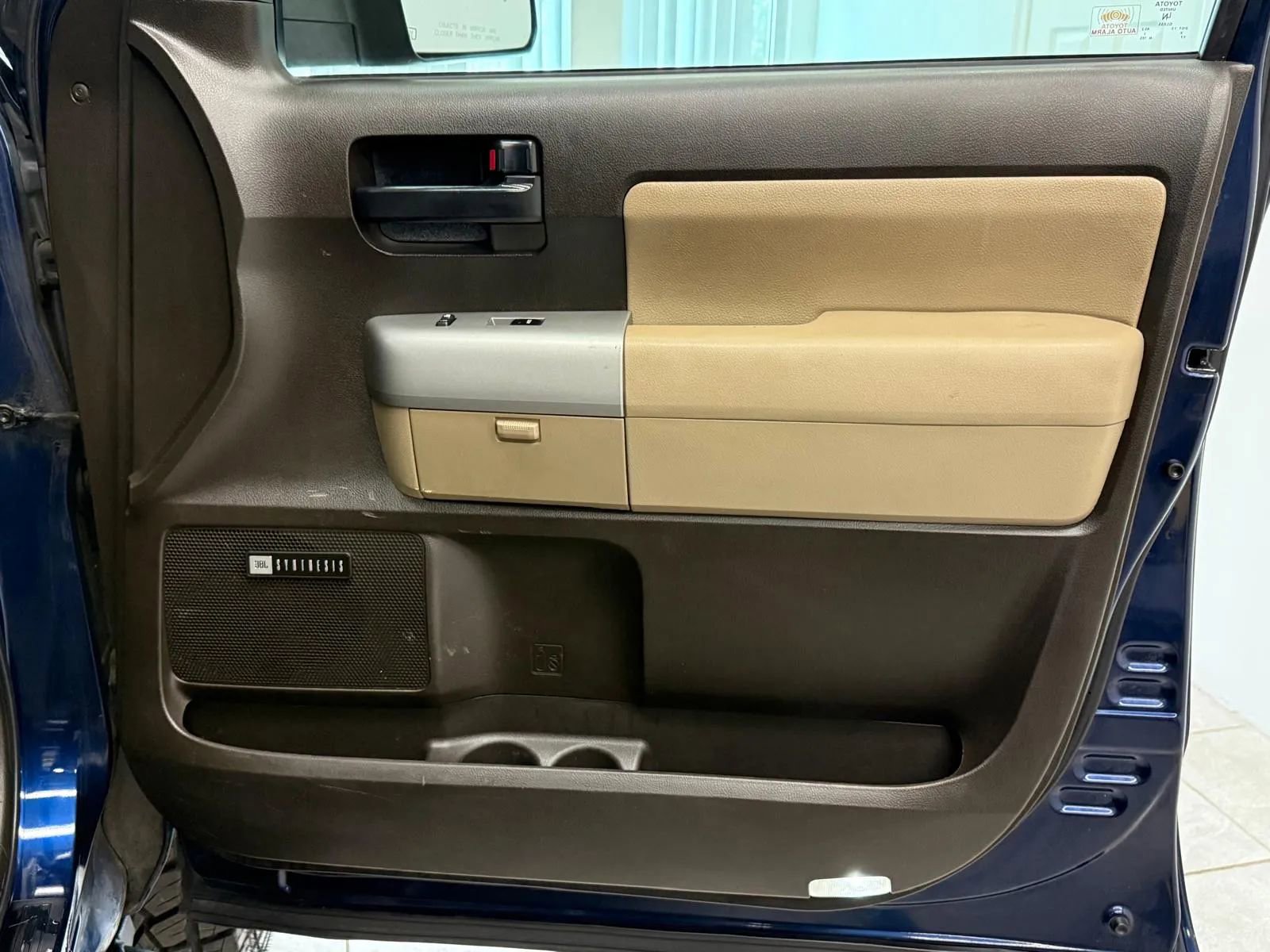 Used 2008 Toyota Sequoia SR5 image 36