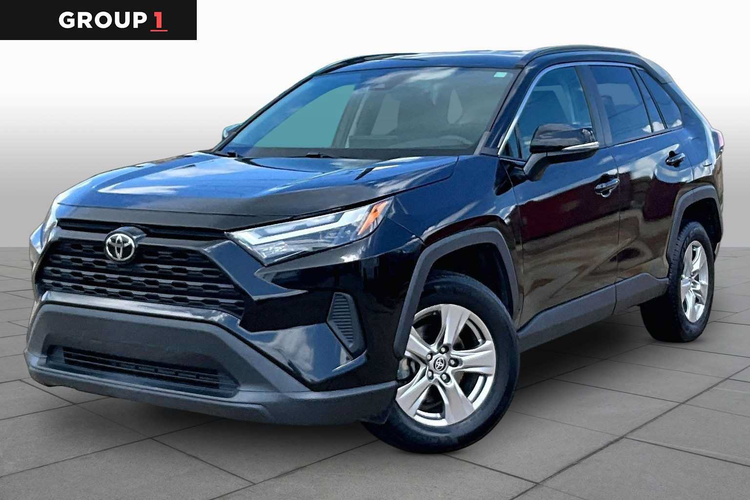 Used 2023 Toyota RAV4 XLE FWD image 1