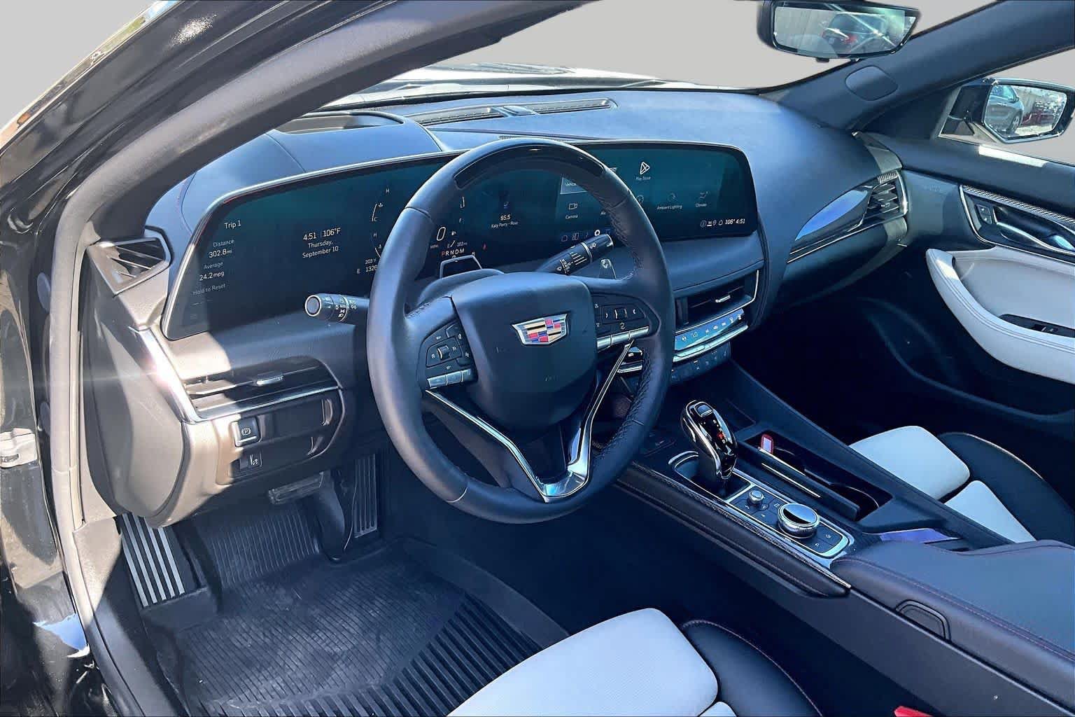 Used 2025 Cadillac CT5 Sport w/ Technology Package RWD image 18