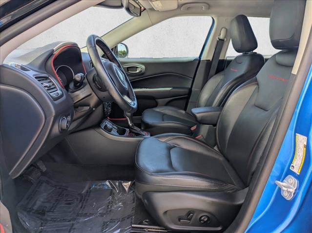 Used 2018 Jeep Compass Trailhawk w/ Leather Interior Group AWD/4WD image 15