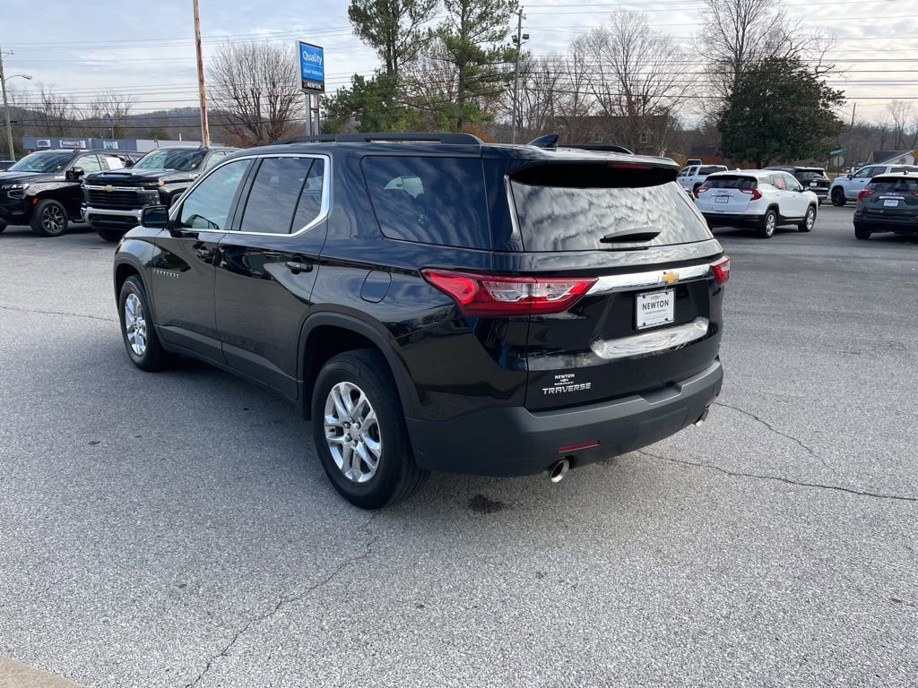Used 2021 Chevrolet Traverse LT image 51