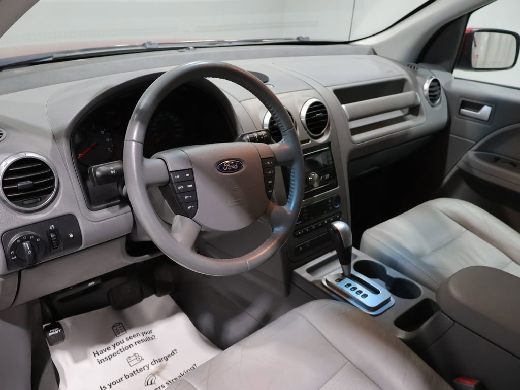 Used 2006 Ford Freestyle SEL image 15