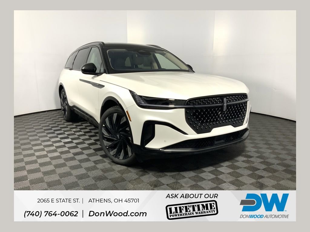 New 2026 Lincoln Nautilus Reserve image 1