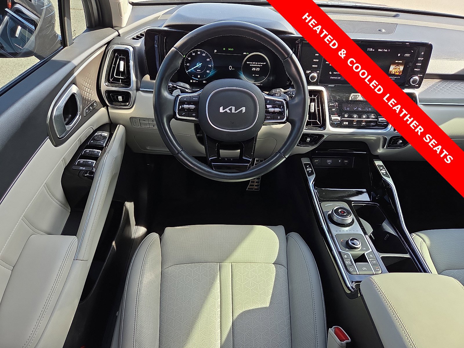 Used 2023 Kia Sorento SX Prestige image 12