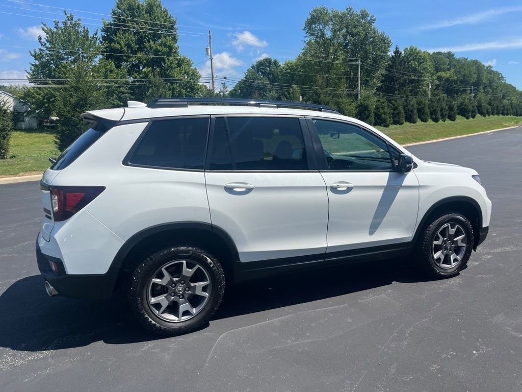 Used 2022 Honda Passport TrailSport image 6
