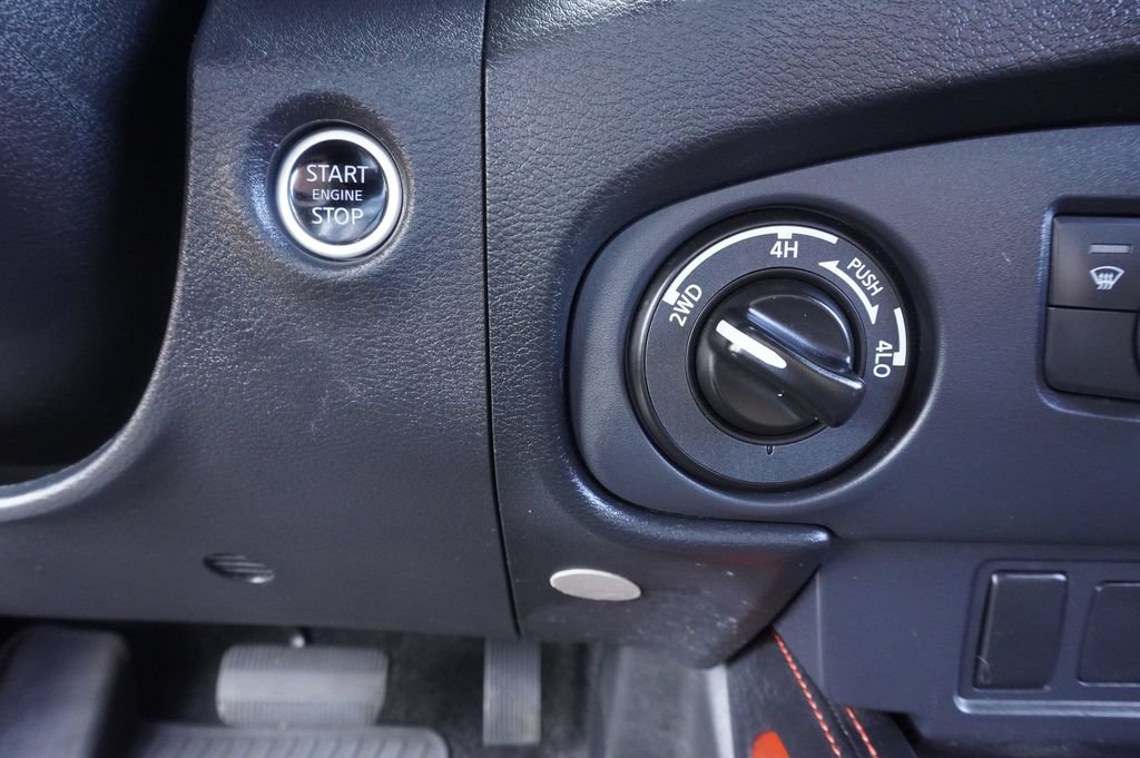 Certified 2024 Nissan Frontier PRO-4X w/ Technology Package AWD/4WD image 19