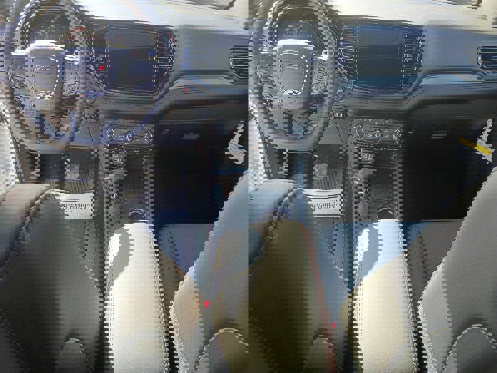 New 2026 Dodge Durango GT image 11