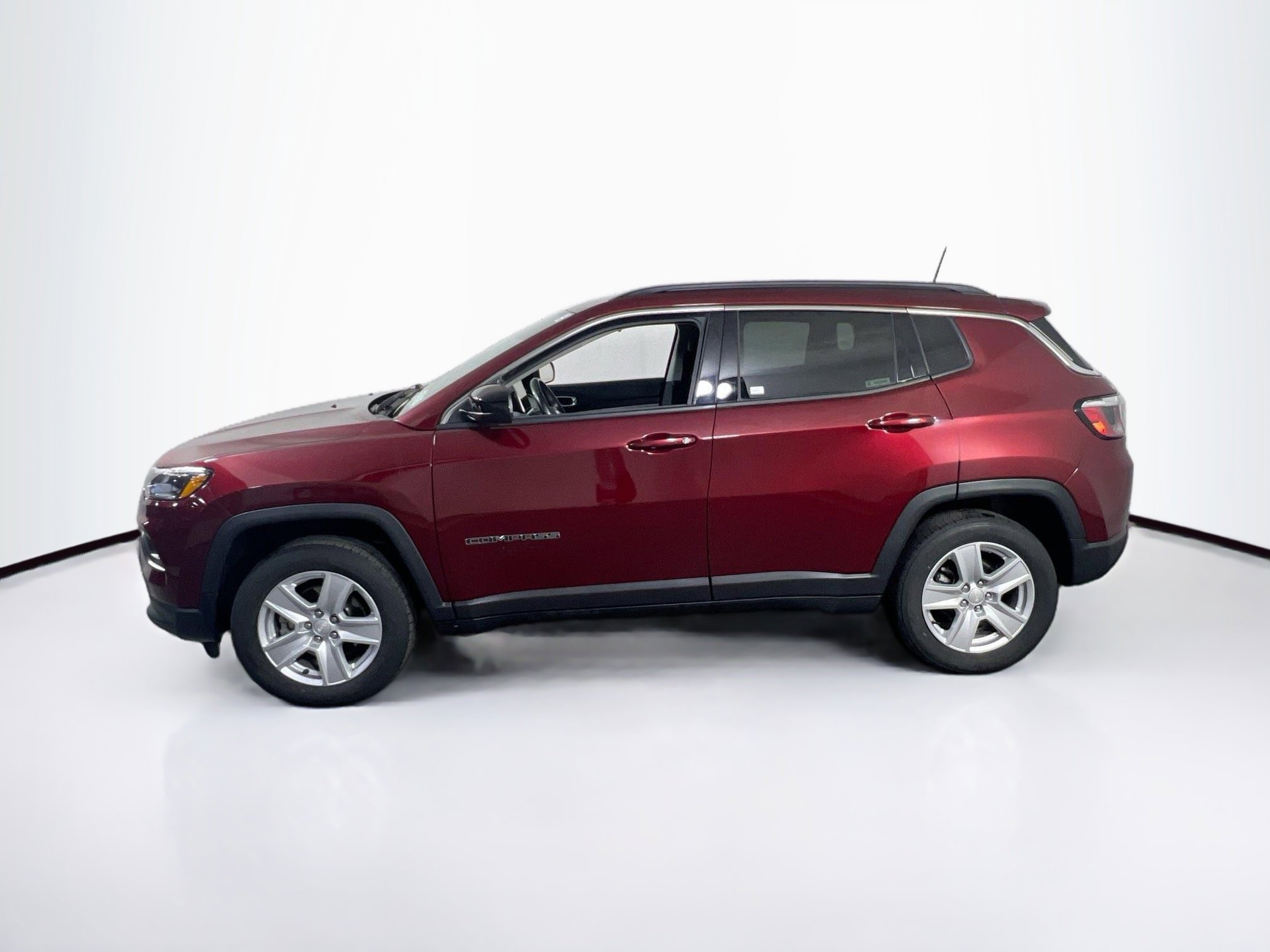 Used 2022 Jeep Compass Latitude w/ Convenience Group image 8