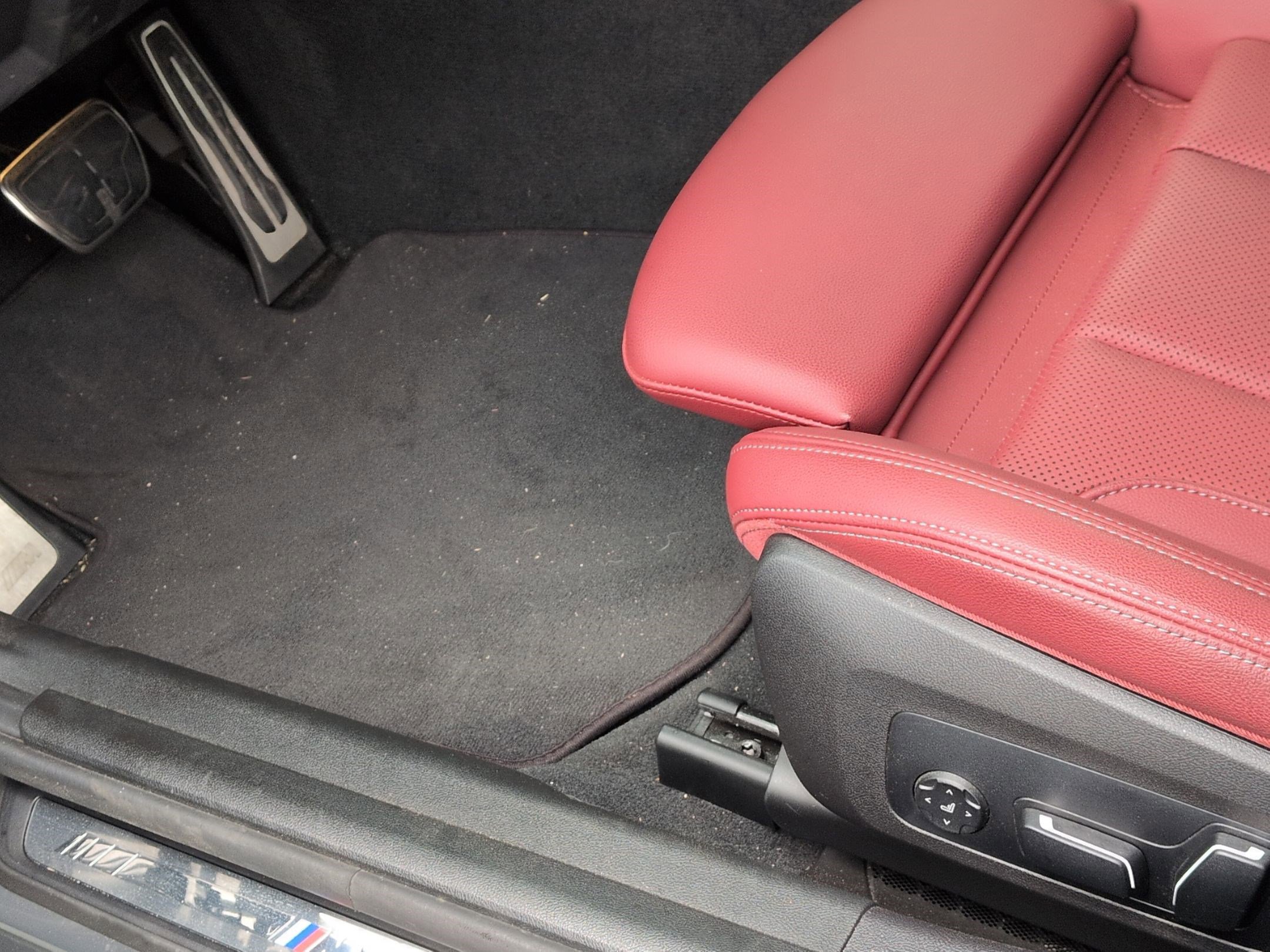 Used 2026 BMW M340i w/ Premium Package image 17