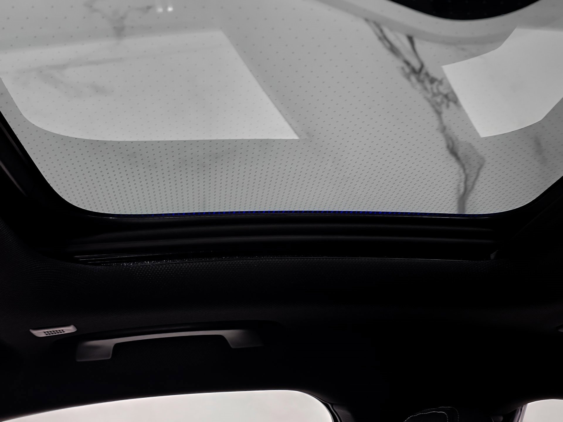 Used 2022 BMW 750i xDrive w/ Executive Package image 31