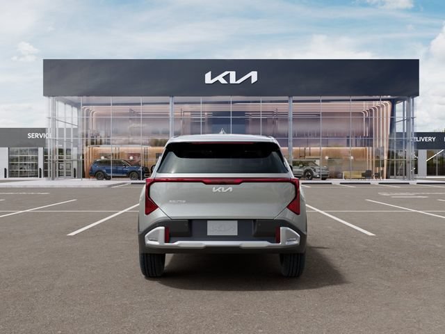 New 2027 Kia Seltos S FWD image 5