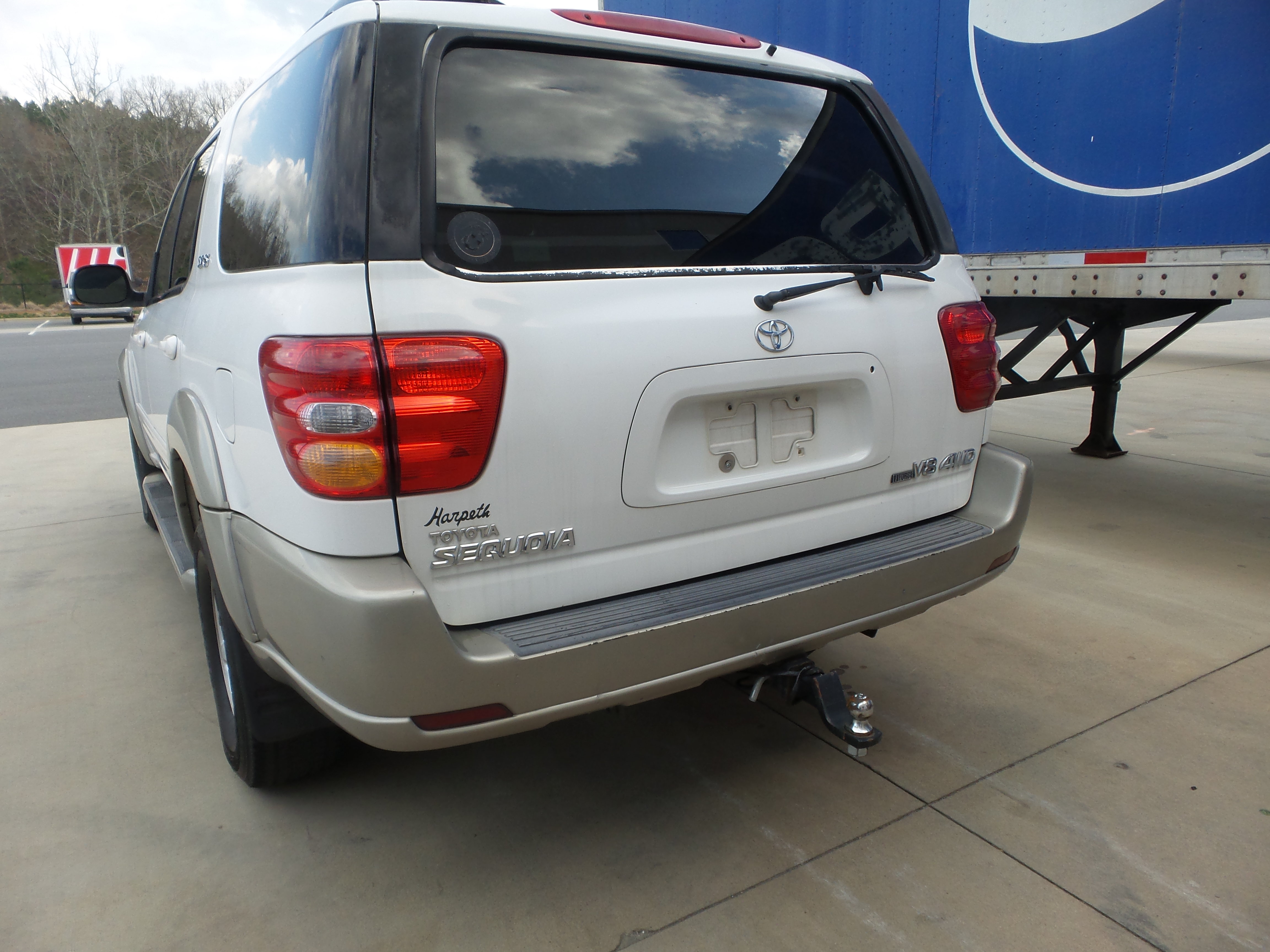 Used 2001 Toyota Sequoia SR5 AWD/4WD image 6