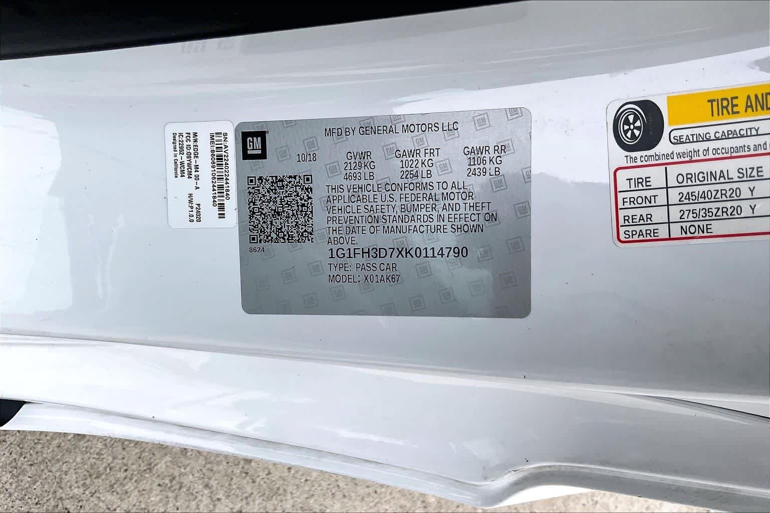Used 2019 Chevrolet Camaro SS RWD image 34
