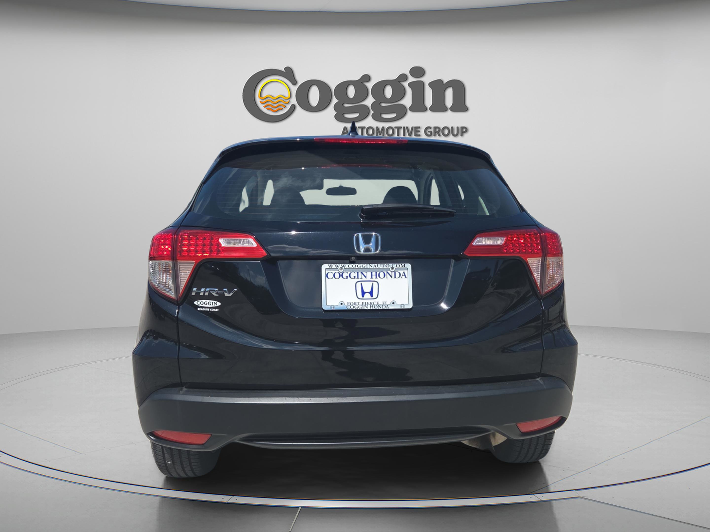 Used 2017 Honda HR-V LX image 4