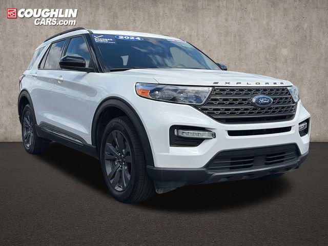 Used 2024 Ford Explorer XLT w/ Equipment Group 202A
