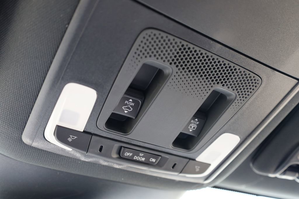 New 2025 Honda Pilot Black Edition image 26