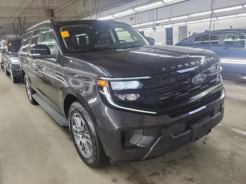 Used 2025 Ford Expedition Max Active
