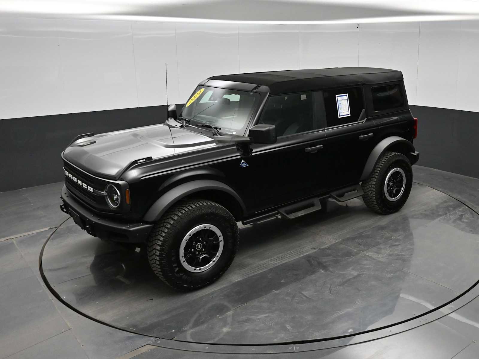 Used 2024 Ford Bronco Black Diamond w/ Sasquatch Package AWD/4WD image 27