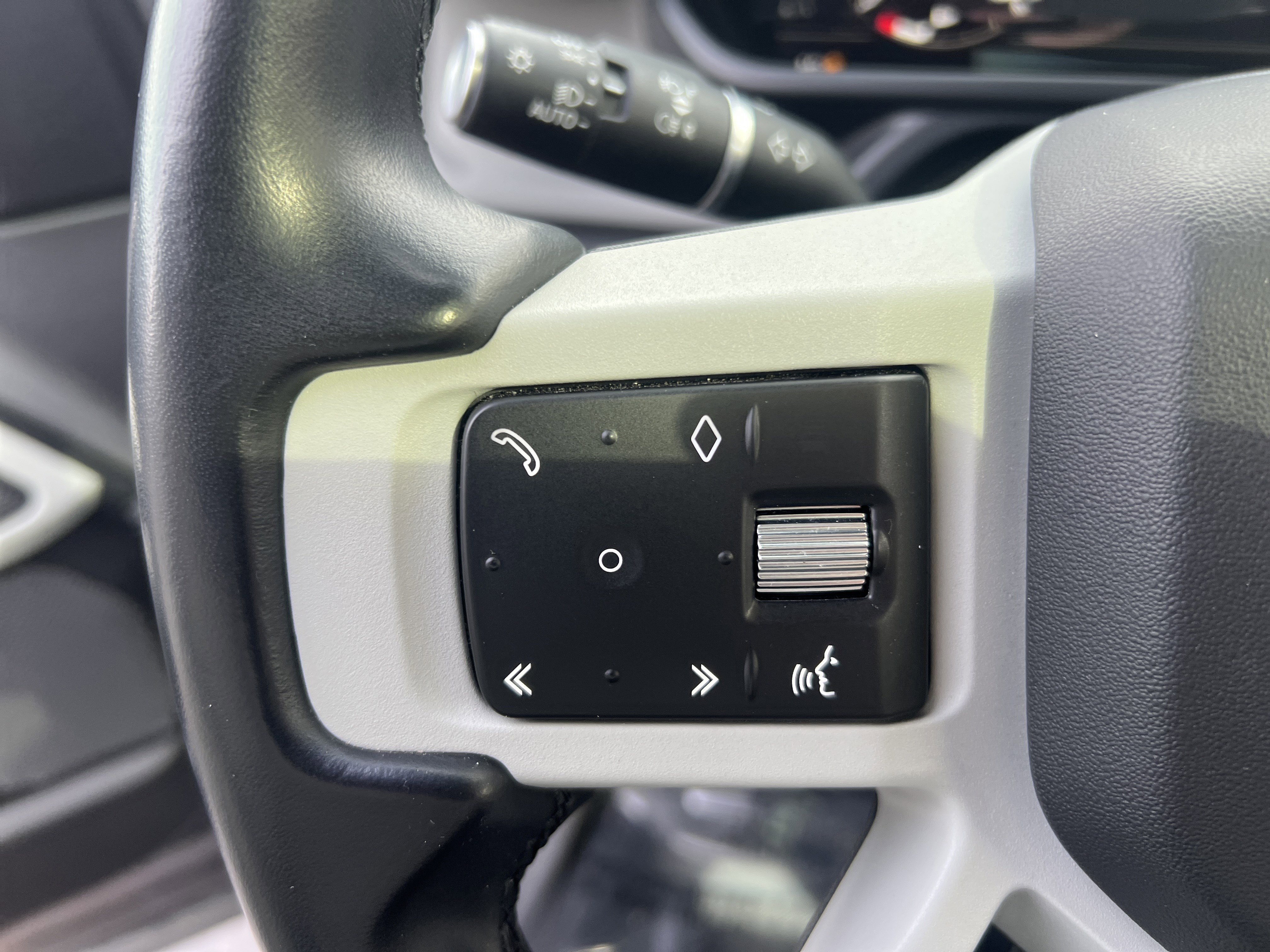 Certified 2023 Land Rover Defender 110 S image 14