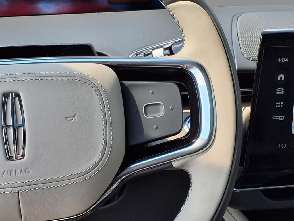New 2025 Lincoln Nautilus Reserve w/ Jet Appearance Package AWD/4WD image 21