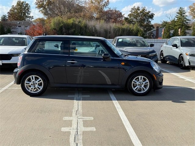 Used 2013 MINI Cooper Hardtop image 2