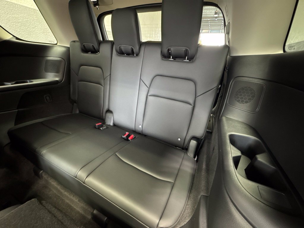 New 2026 Nissan Pathfinder Platinum AWD/4WD image 25