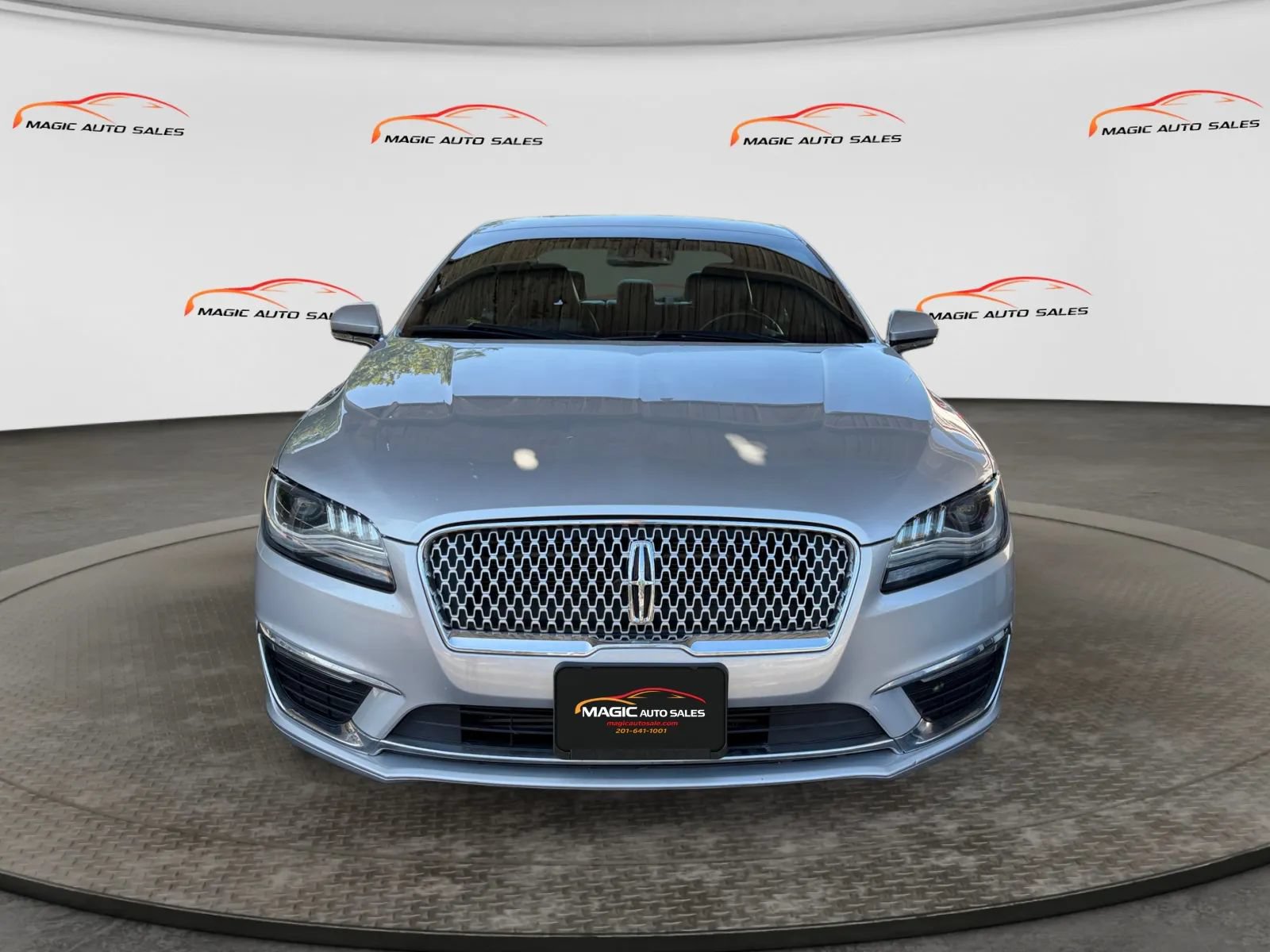 Used 2018 Lincoln MKZ Reserve w/ Climate Package AWD/4WD image 3
