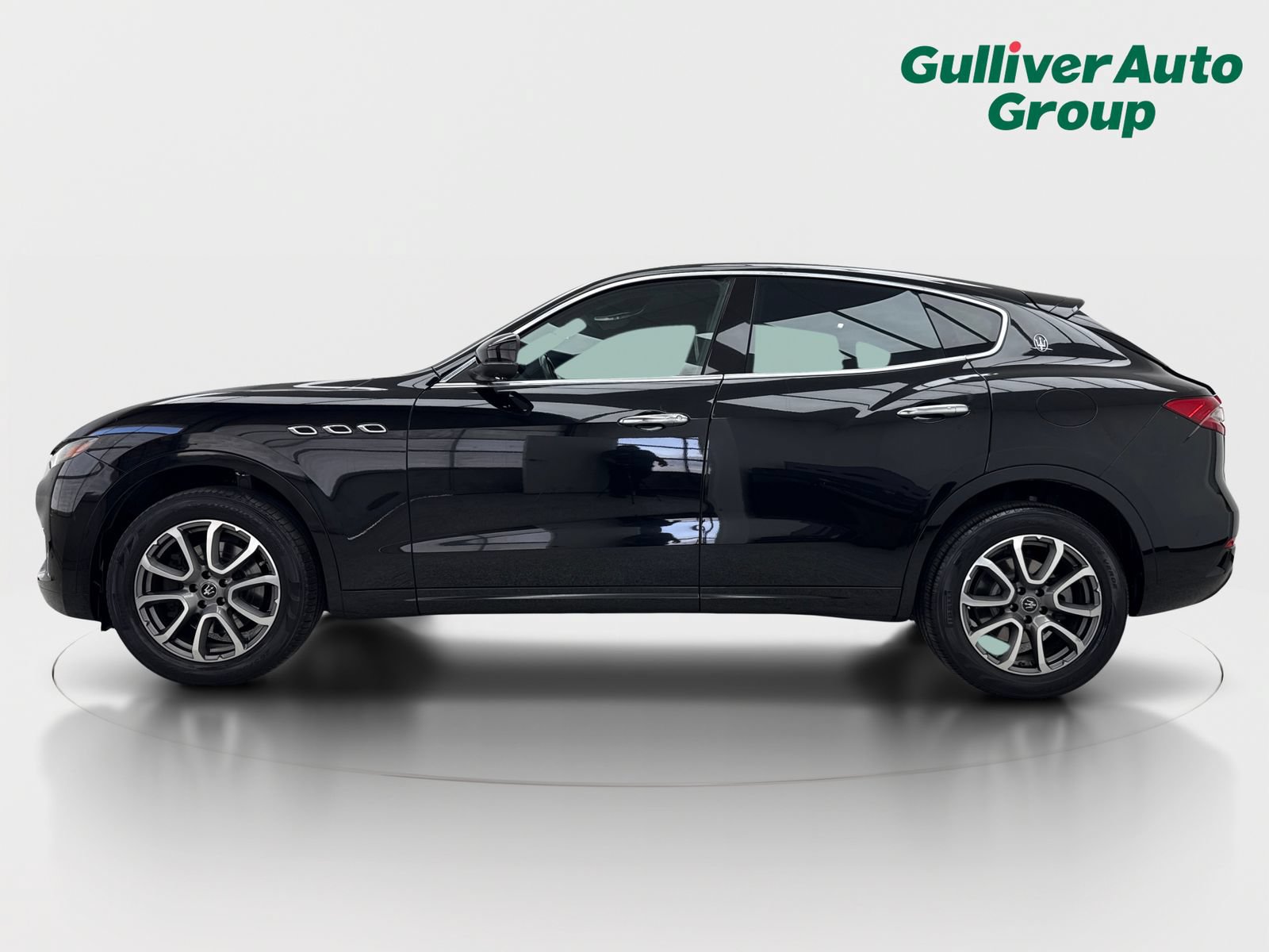 Used 2019 Maserati Levante AWD/4WD image 3