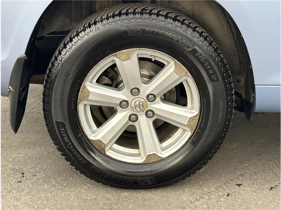 Used 2010 Toyota Highlander AWD - Colorado Owned image 27