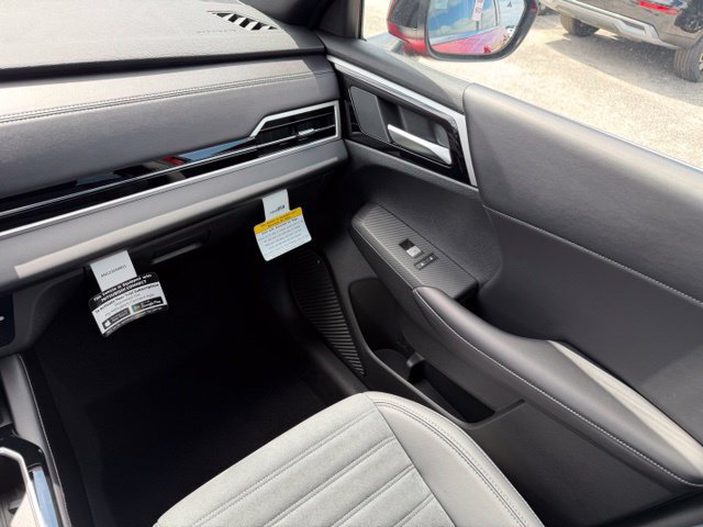 New 2026 Mitsubishi Outlander LE FWD image 19