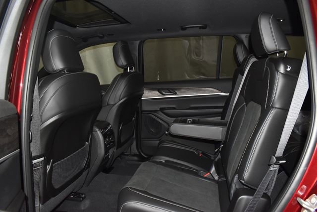 New 2026 Jeep Grand Cherokee L 4WD image 29