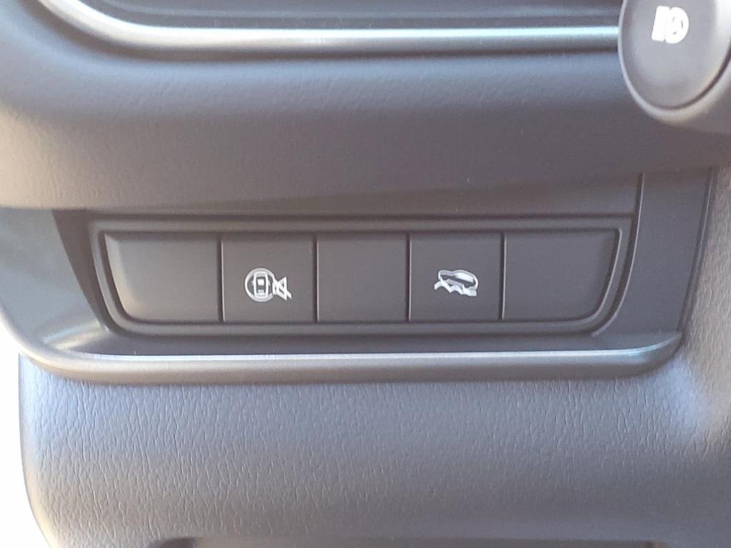 Certified 2025 MAZDA CX-30 AWD 2.5 S image 14