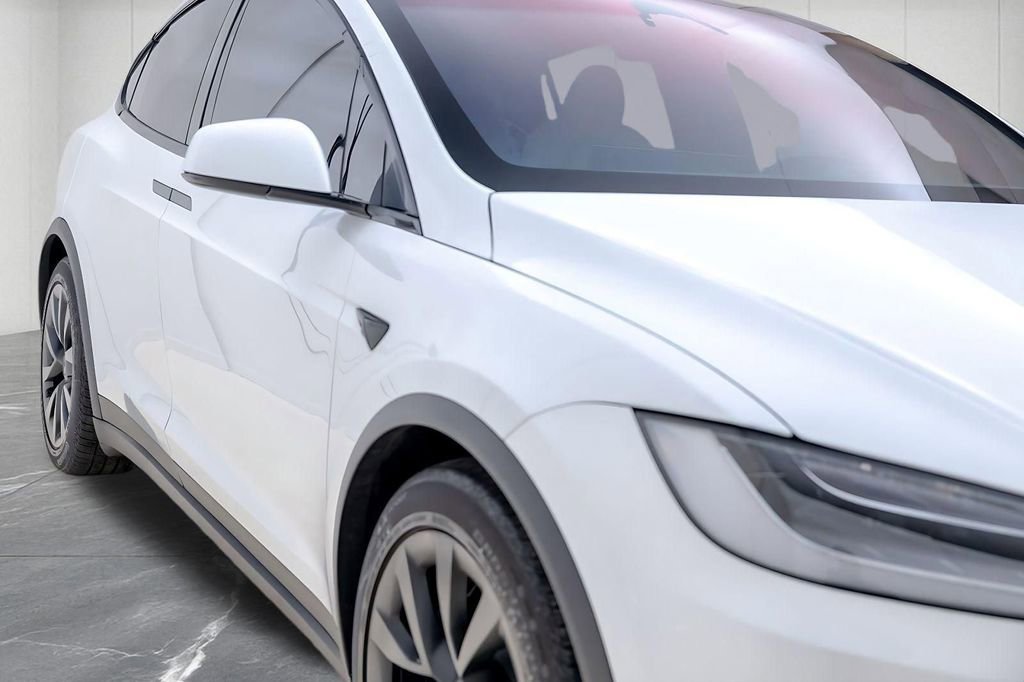 Used 2023 Tesla Model X Plaid AWD/4WD image 10