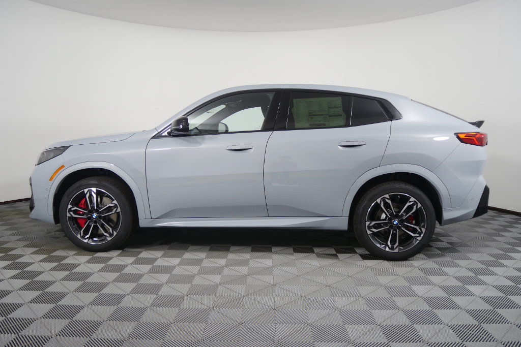 New 2027 BMW X2 xDrive28i AWD/4WD image 7