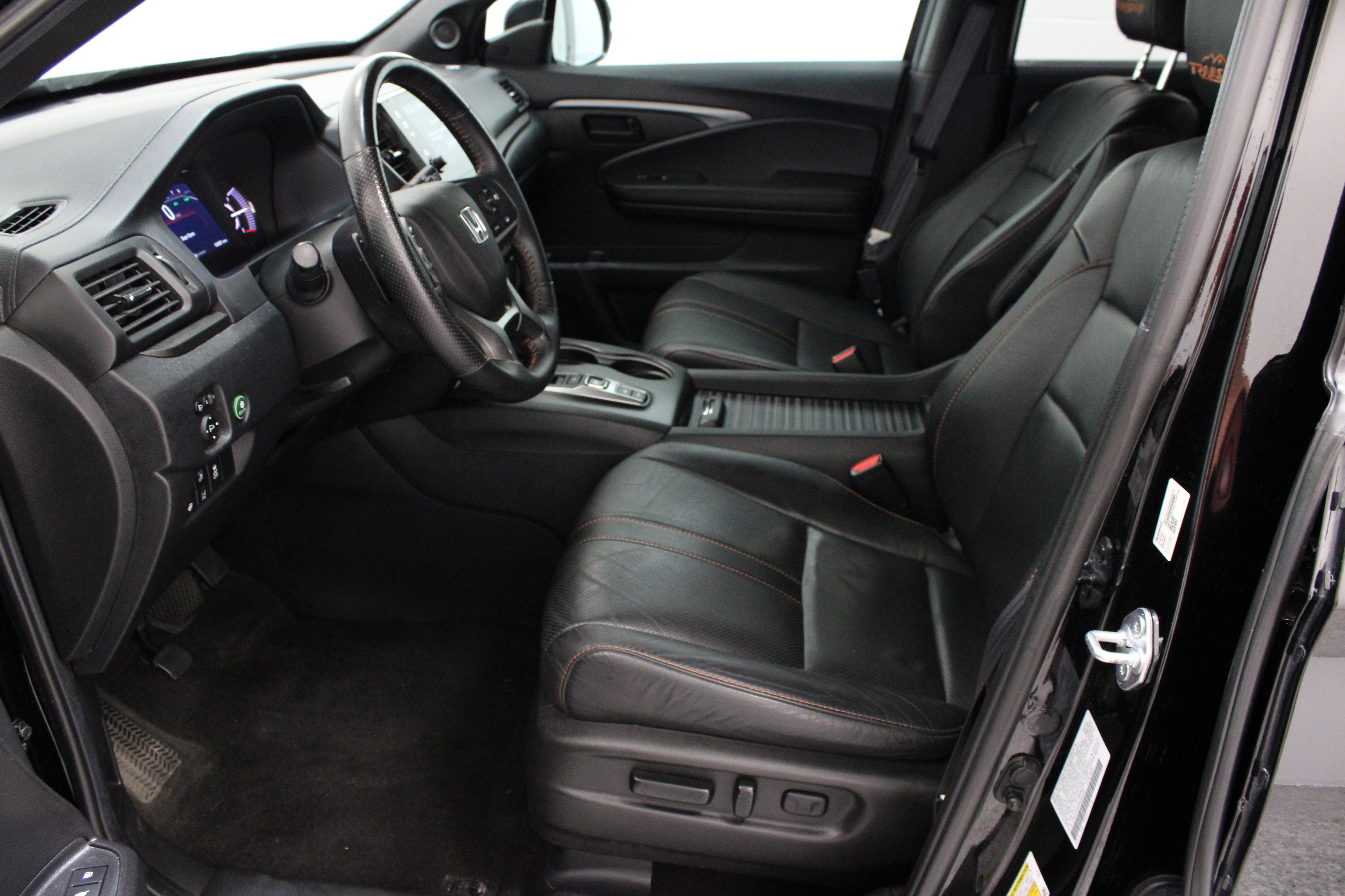 Used 2022 Honda Passport TrailSport image 14