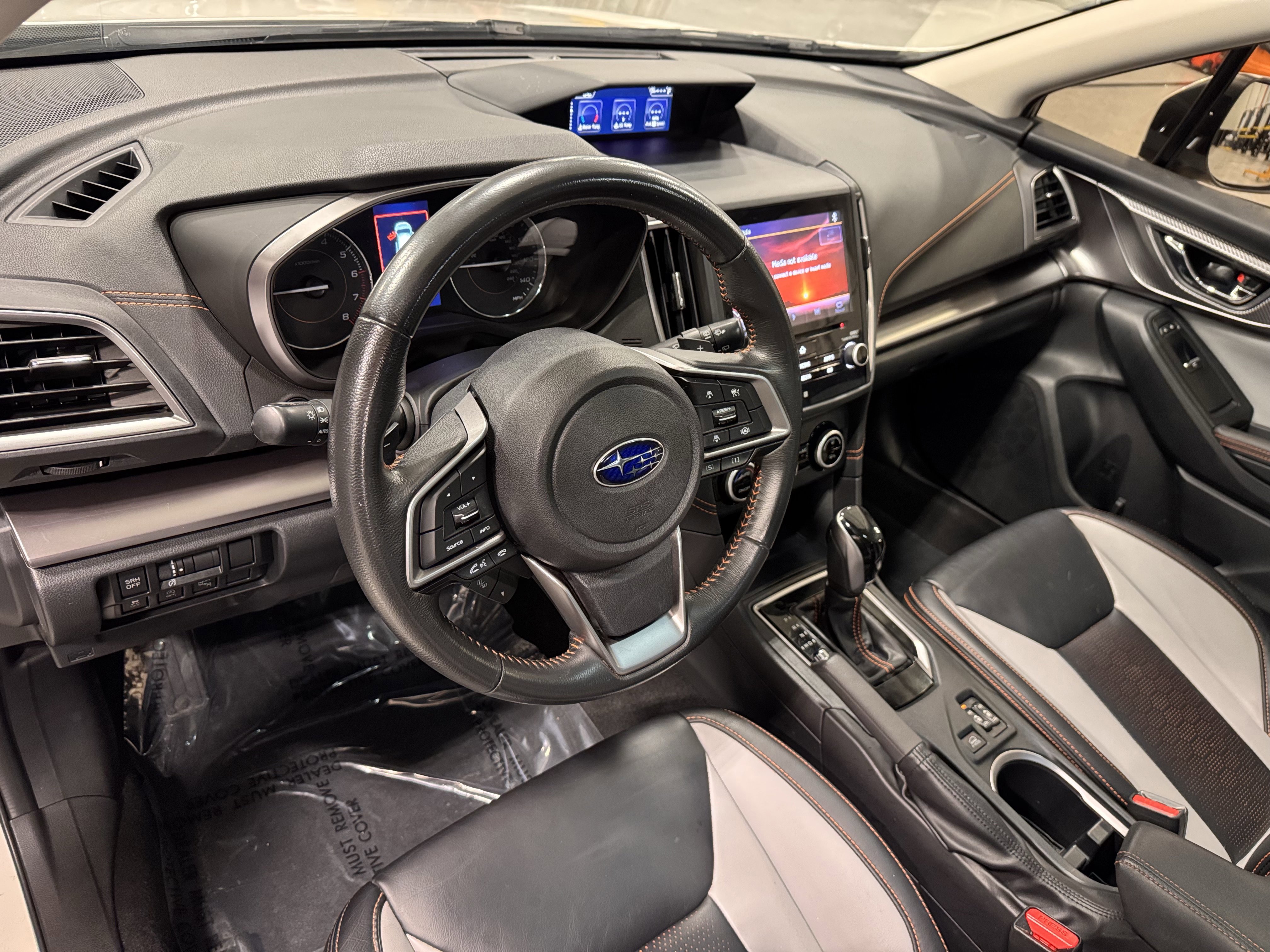 Used 2023 Subaru Crosstrek 2.5i Limited w/ Moonroof Package image 18
