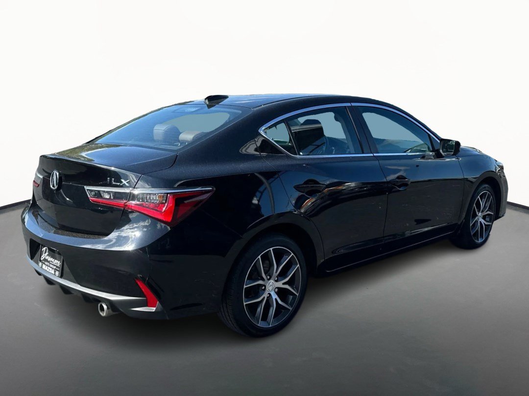 Used 2022 Acura ILX w/ Premium Package FWD image 3