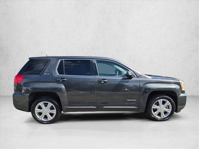 Used 2017 GMC Terrain SLE FWD image 4