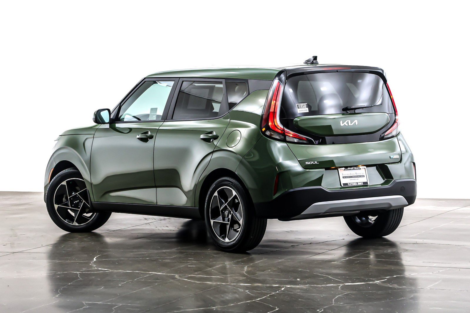 Used 2023 Kia Soul EX image 13