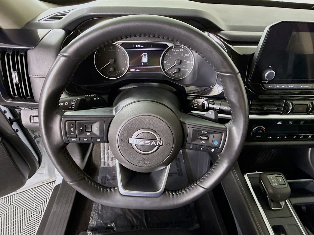 Certified 2025 Nissan Pathfinder SV AWD/4WD image 20