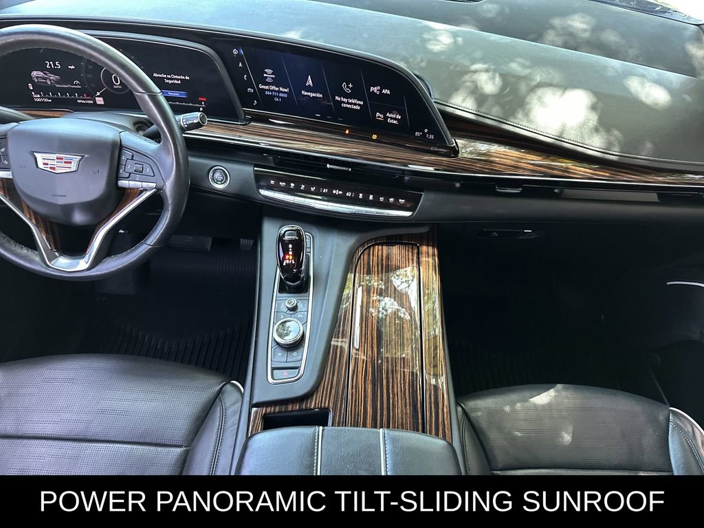 Used 2021 Cadillac Escalade Premium Luxury image 15
