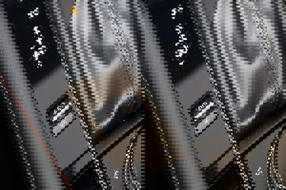 Used 2025 MAZDA MAZDA3 Carbon image 28