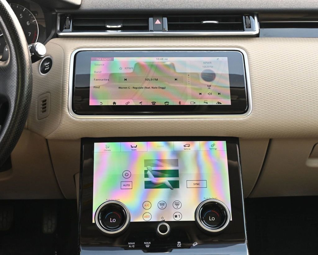 Used 2018 Land Rover Range Rover Velar S image 12
