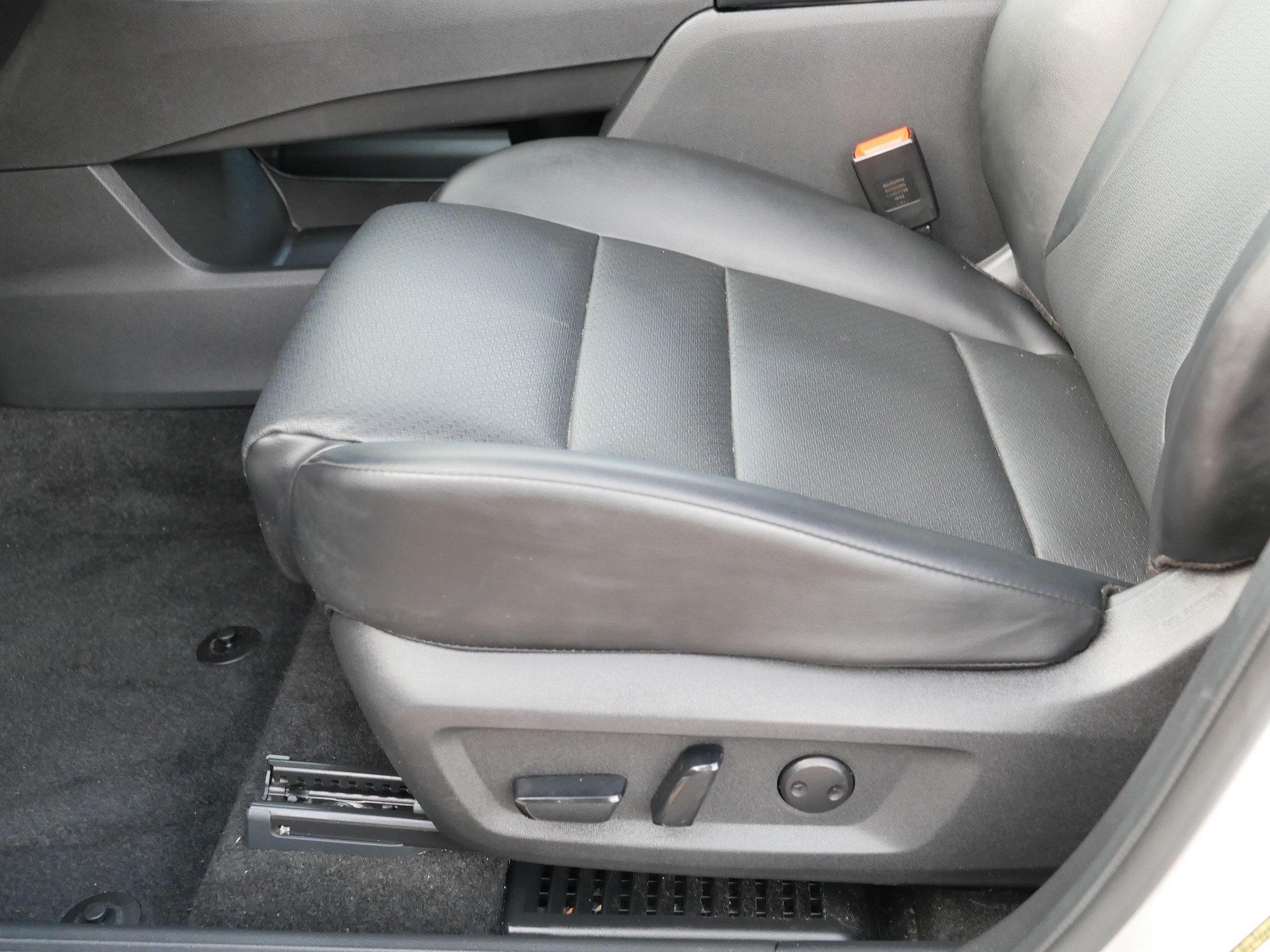 Certified 2023 Nissan Rogue SV w/ SV Premium B Package AWD/4WD image 20