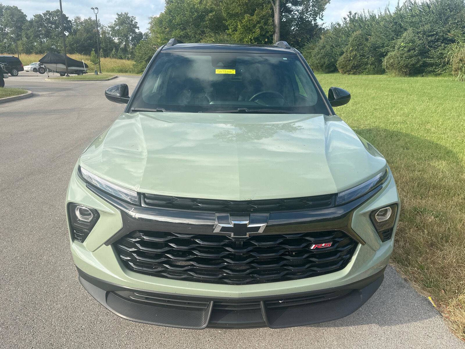 Used 2024 Chevrolet TrailBlazer RS w/ Convenience Package AWD/4WD image 11