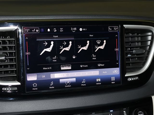 Used 2024 Chrysler Pacifica Touring-L FWD image 20