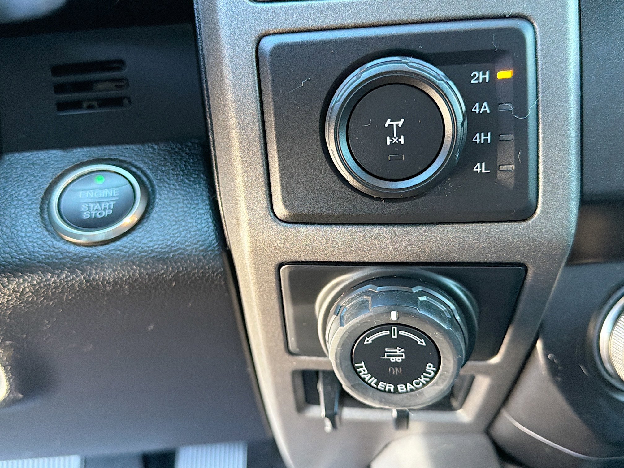 Used 2017 Ford F150 Raptor w/ Equipment Group 802A Luxury image 29