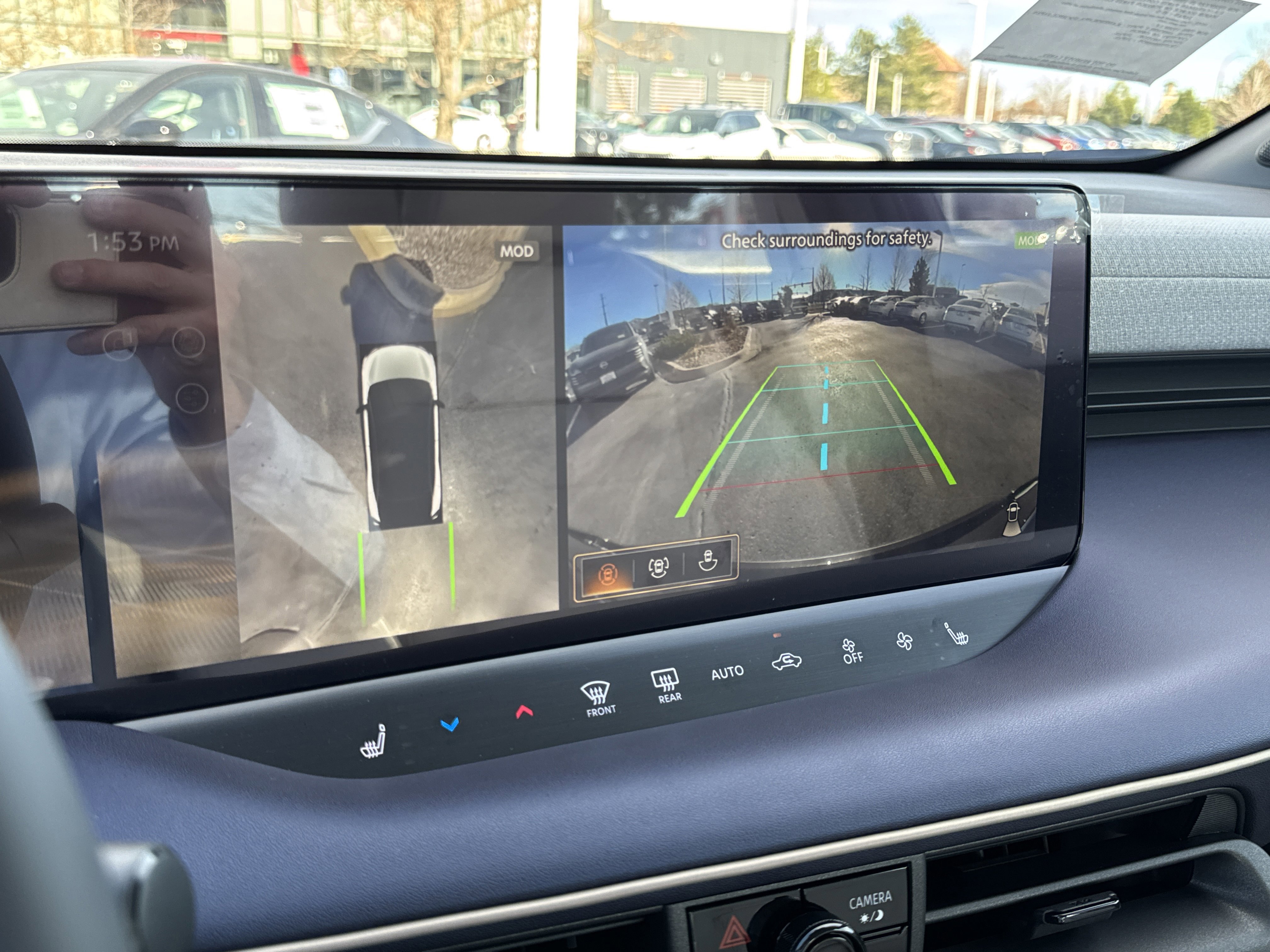 New 2026 Nissan Leaf SV+ w/ Floor Mat Package (SV+) image 22